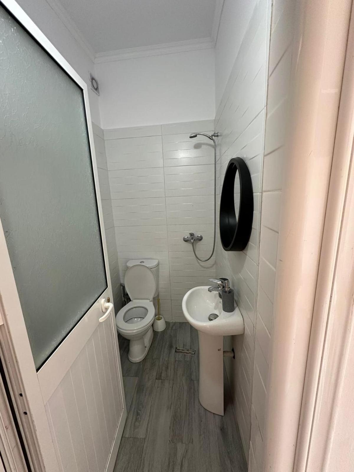 B&e 2 Vlorë